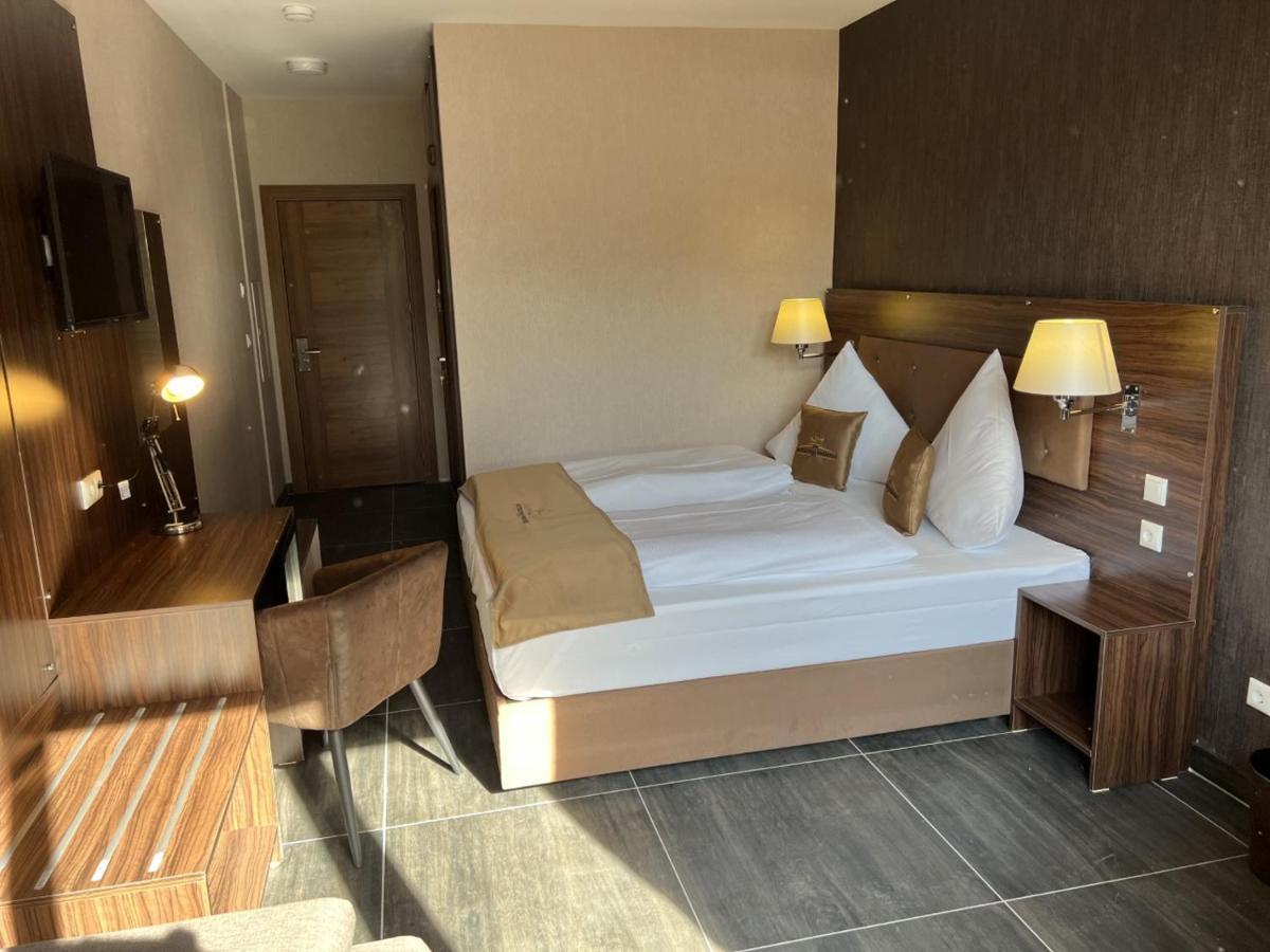 Hotel Pasa Paradies KOSTENLOSE PARKPLÄTZE Hanau Bagian luar foto