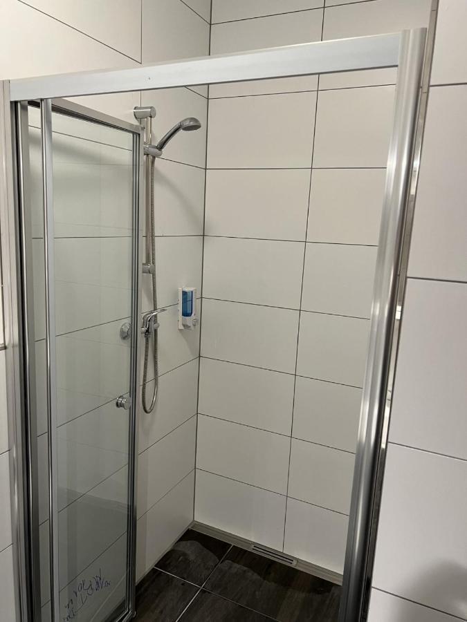 Hotel Pasa Paradies KOSTENLOSE PARKPLÄTZE Hanau Bagian luar foto